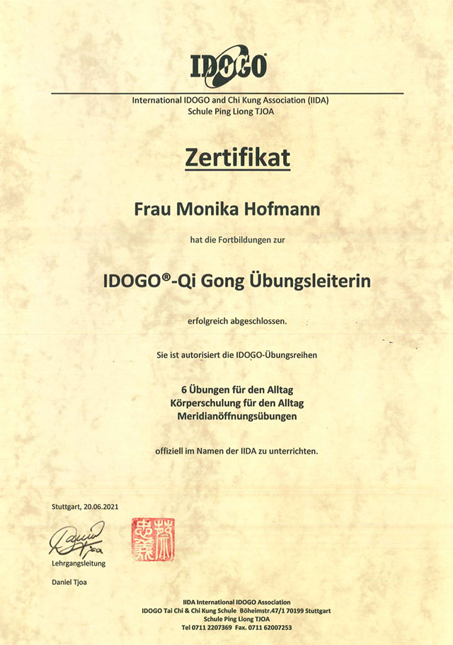 Monika Hofmann Idogo Qi Gong zertifiziert